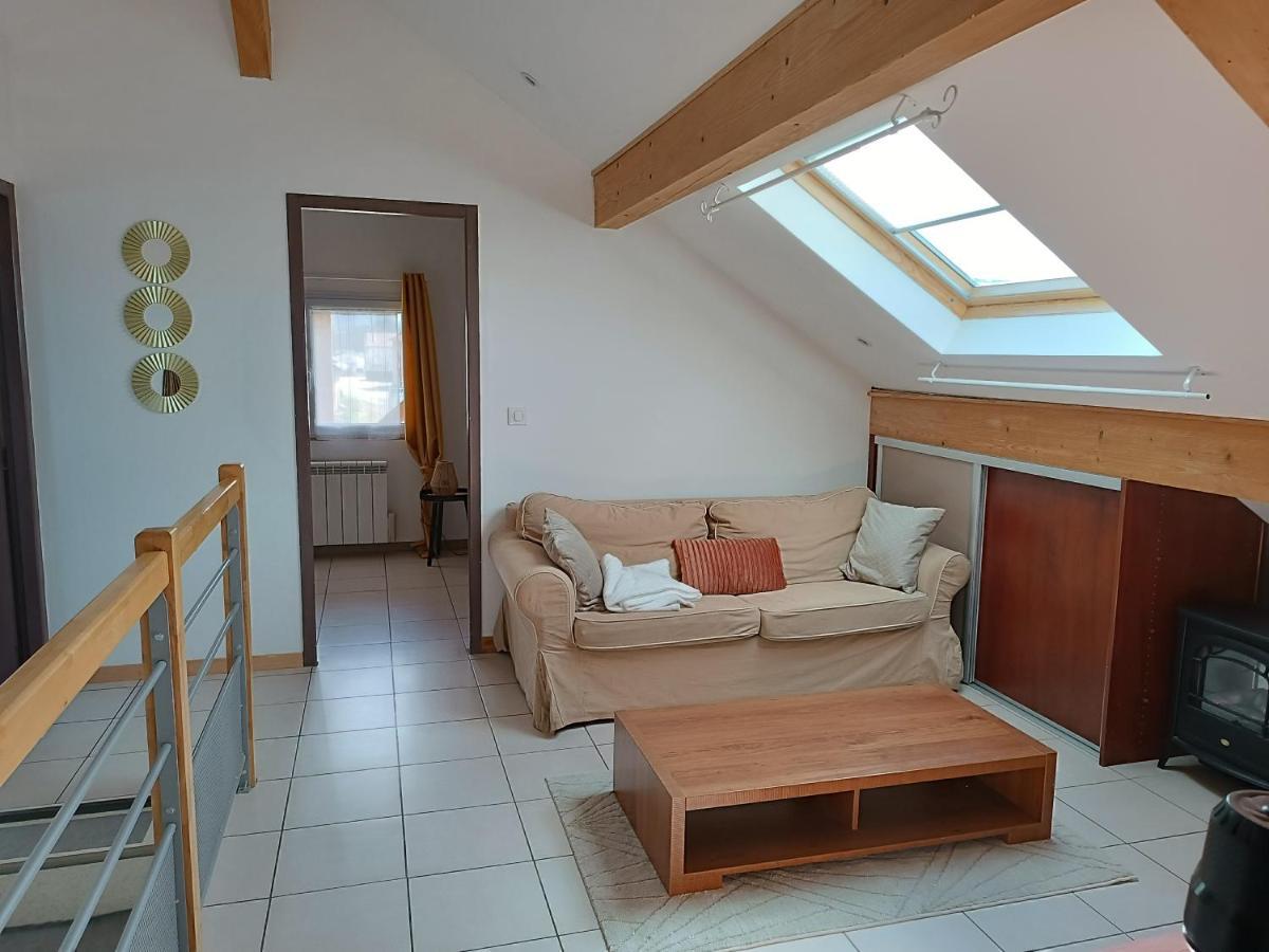 Appartement Dans Notre Maison Domessin Εξωτερικό φωτογραφία