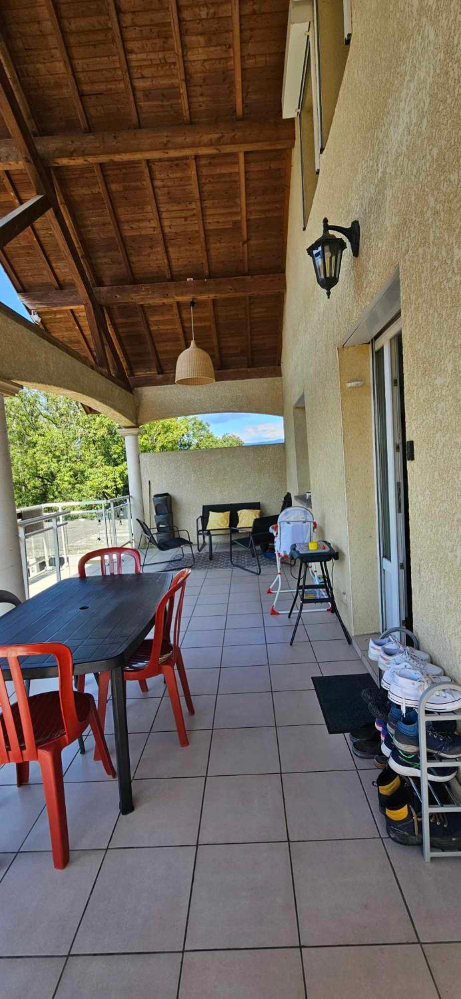 Appartement Dans Notre Maison Domessin Εξωτερικό φωτογραφία
